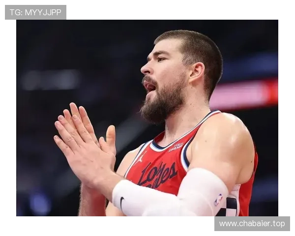 快船遭国王逆转两将出彩